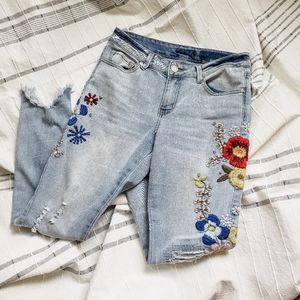 Distressed Embroidered Jeans